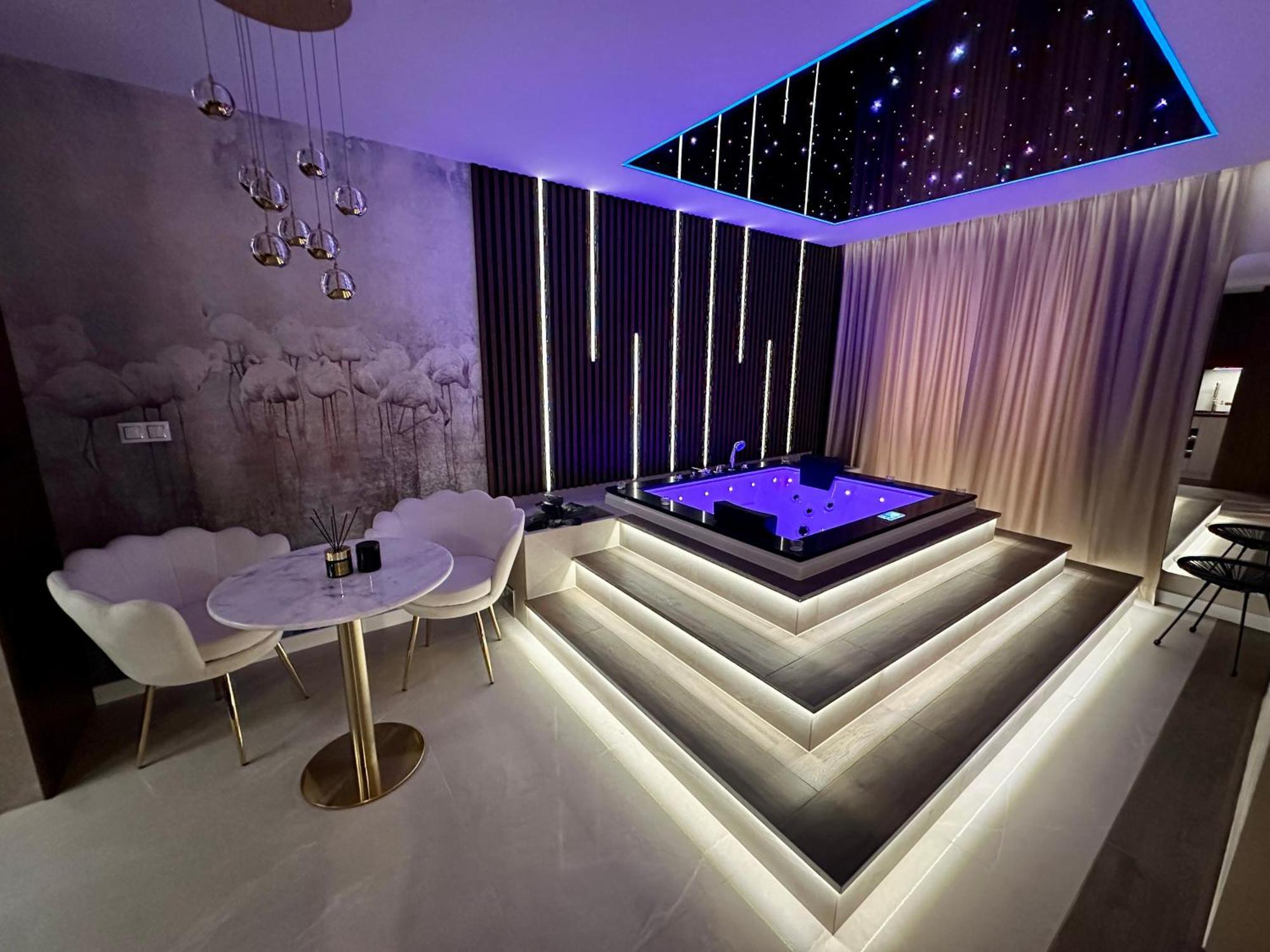 Masarska 8 Vip Apartamenty Jacuzzi クラクフ エクステリア 写真